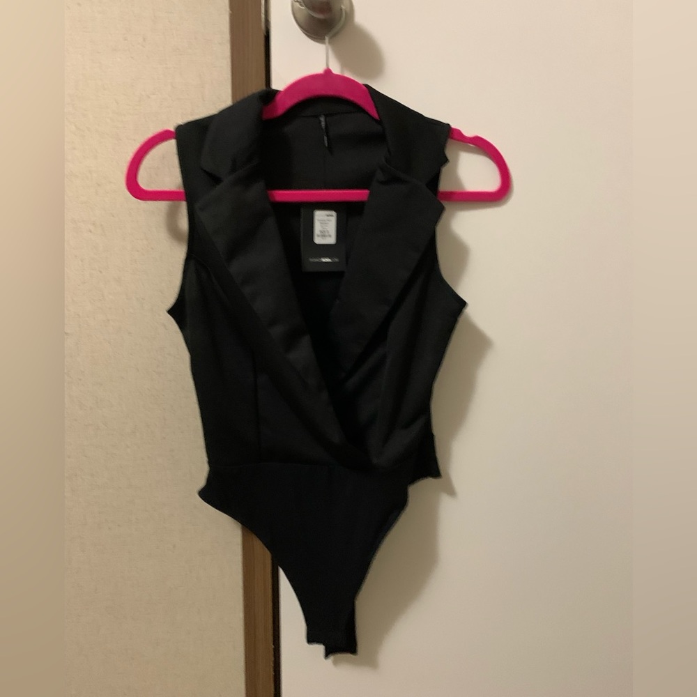 Fashion nova working hard bodysuit